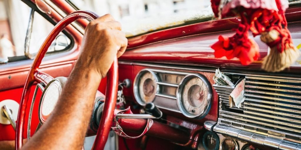 1399 دولارًا أمريكيًا — جولة في كوبا لمدة 8 ليالٍ، ووفر 1600 دولارًا أمريكيًا 1399 دولارًا أمريكيًا — جولة في كوبا لمدة 8 ليالٍ، ووفر 1600 دولارًا أمريكيًا