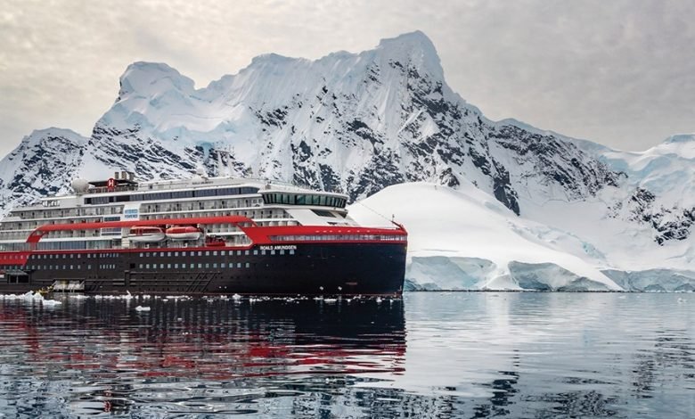 8385 دولارًا أمريكيًا – رحلة استكشافية في القارة القطبية الجنوبية، ريج. 11300 دولار