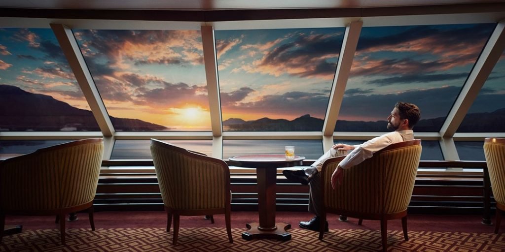 Cunard: يستمر رائد الرحلات الفاخرة في التحسن